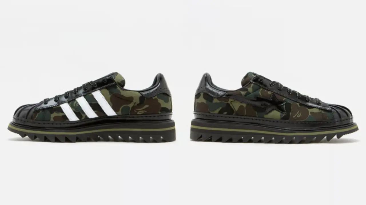 Hinh anh 4: Hinh anh doi giay CLOT x BAPE x adidas Superstar doc quyen tai ComplexCon voi thiet ke khong doi xung.