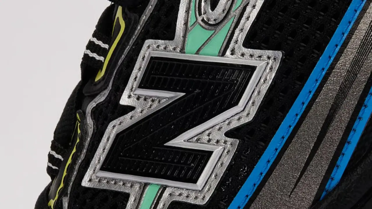 Hinh anh 5: New Balance 740 “Night Moves” voi phoi mau den va diem nhan nang dong