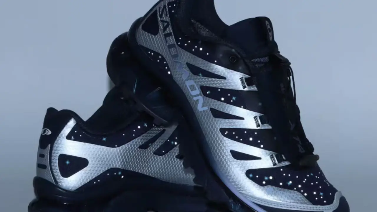 Hinh anh 1: Giay atmos x Salomon XT-4 Starry voi hoa tiet bau troi sao