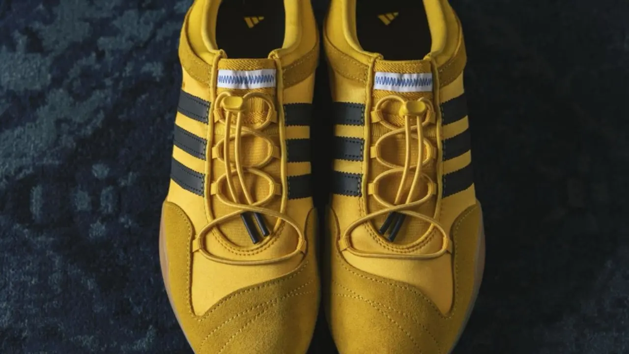 Hinh anh 8: Giay sneaker vang-den lay cam hung tu Kill Bill va Bruce Lee
