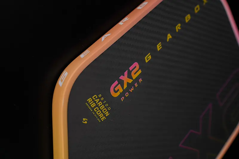 Hinh anh 2: Vot Gearbox GX2 Limited Edition voi thiet ke tinh te va cong nghe carbon tien tien