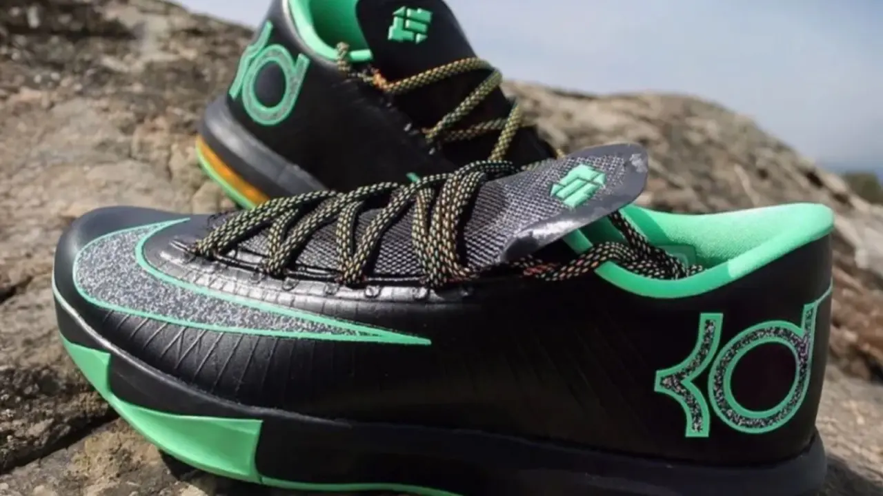 Hinh anh 2: Kevin Durant mang giay Nike KD 6, doi giay signature yeu thich cua anh.