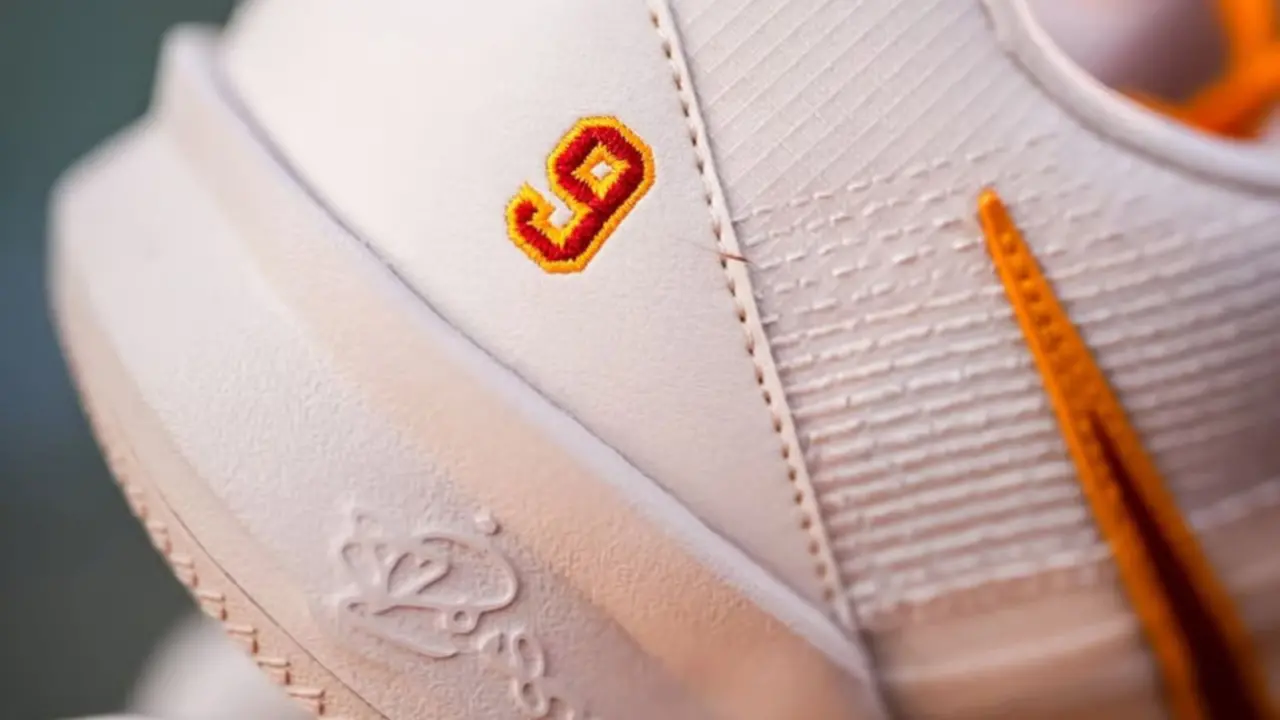 Hinh anh 5: Doi Nike Sabrina 3 PE doc quyen cho Jazzy Davidson voi mau sac USC
