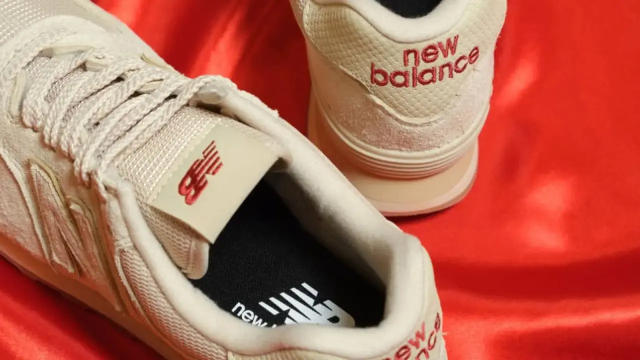 Hinh anh 1: Bo suu tap New Balance Year of the Horse 2026 voi 6 doi giay lay cam hung tu nam con ngua, ra mat cho dip Tet Nguyen Dan.