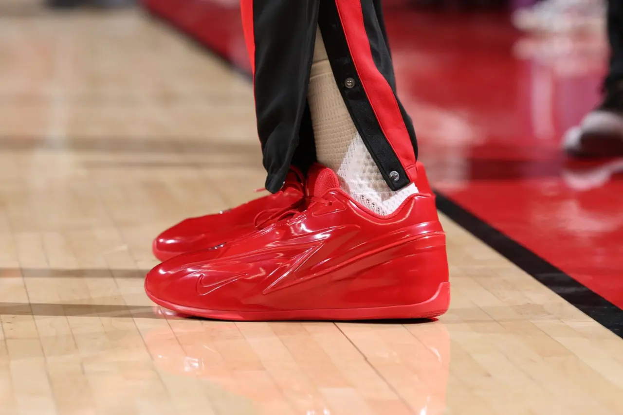 Giày bóng rổ Nike KD19 có gì mới? Phân tích từ thiết kế đến công nghệ