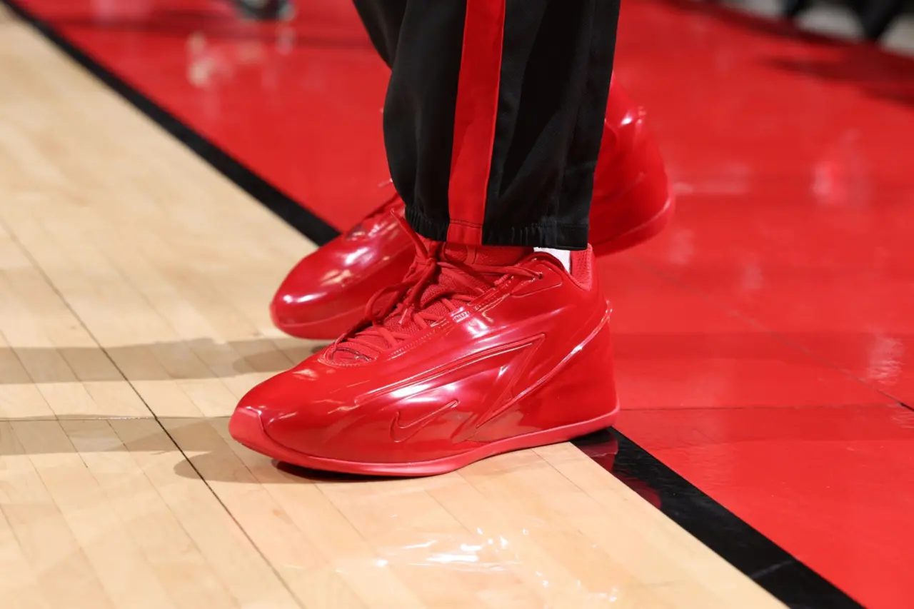 Giày bóng rổ Nike KD19 có gì mới? Phân tích từ thiết kế đến công nghệ