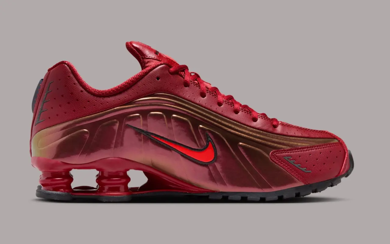Nike Shox R4 “Iron Man” – phối màu biểu tượng siêu anh hùng