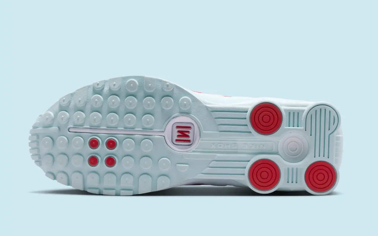 Nike Shox R4 “Puerto Rico” mang văn hóa lên thiết kế sneaker