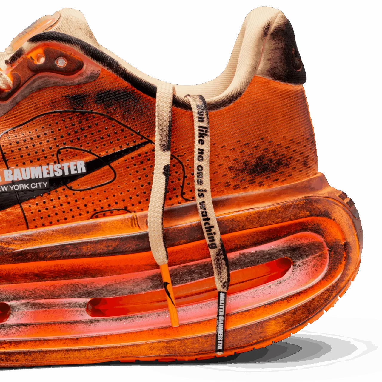 Nike Vomero Premium và Pegasus Premium: Melitta Baumeister mang đến góc nhìn phá cách mới