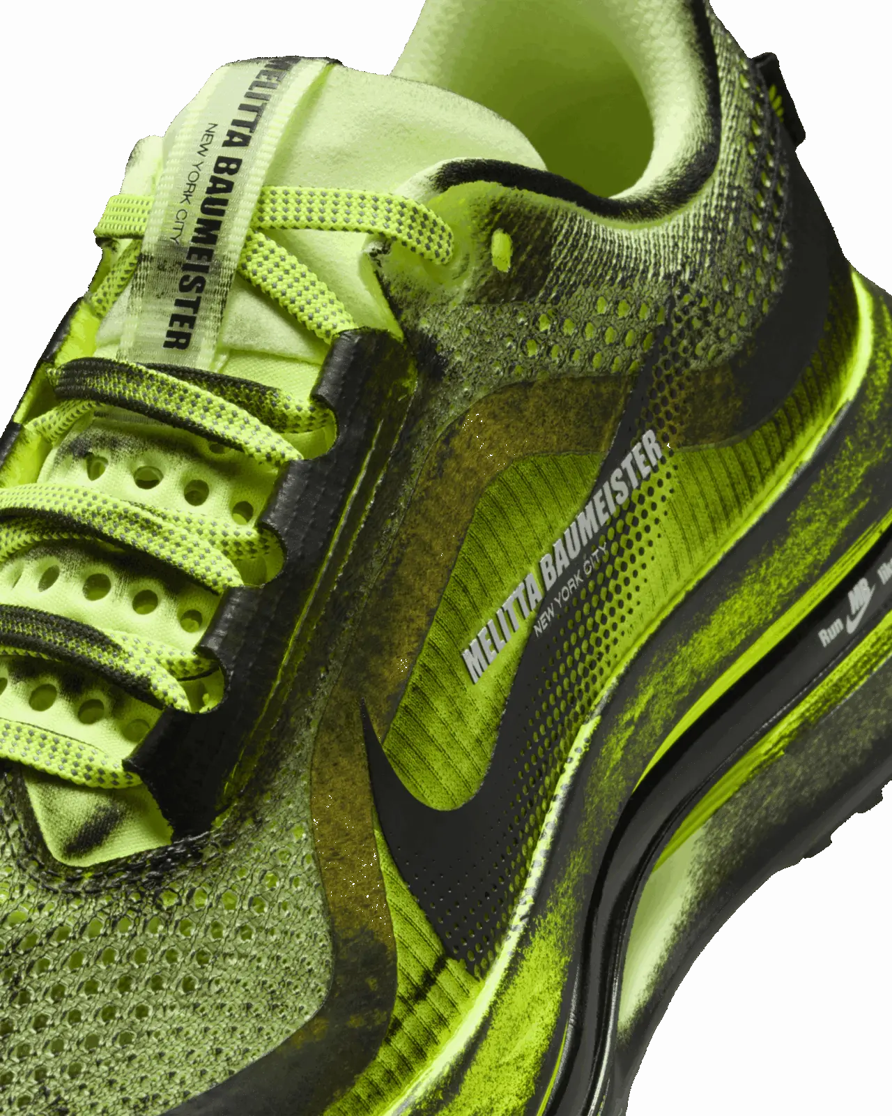 Nike Vomero Premium và Pegasus Premium: Melitta Baumeister mang đến góc nhìn phá cách mới