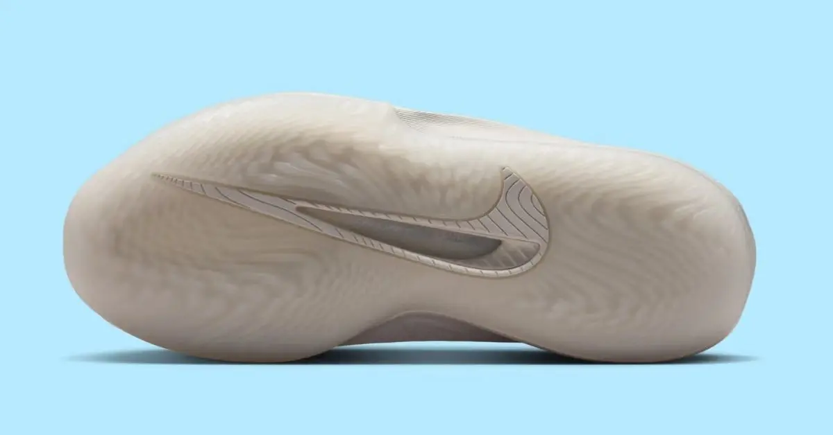 Giày bóng rổ Nike GT Cut 4 ra mắt phối màu White Label