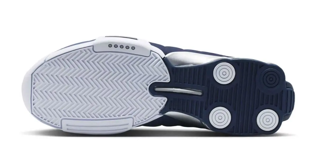 Nike Shox BB4 "Olympic" trở lại với phối màu huyền thoại của Vince Carter
