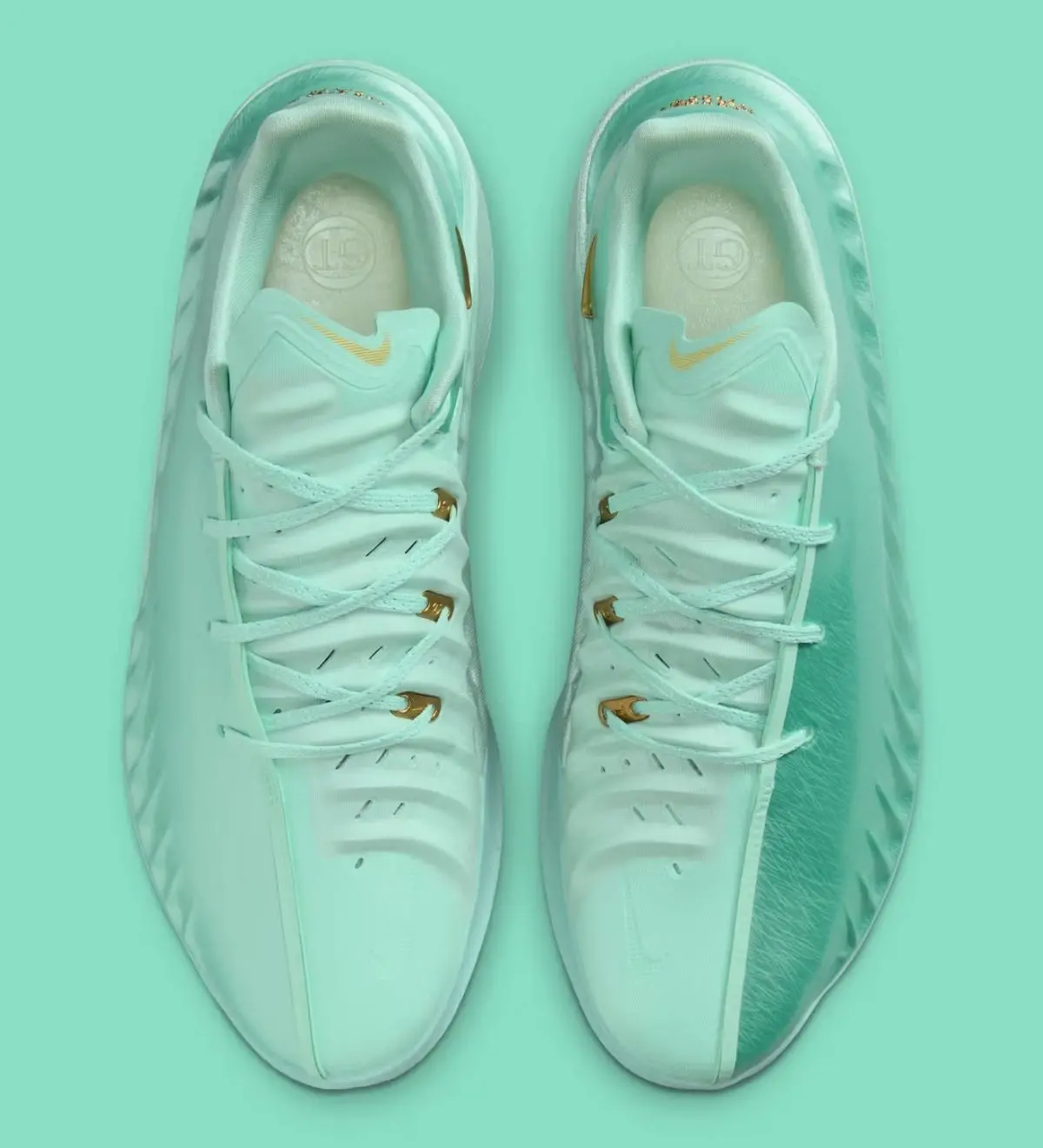 Giày bóng rổ Nike GT Cut 4 lấy cảm hứng từ Tượng Nữ thần Tự do