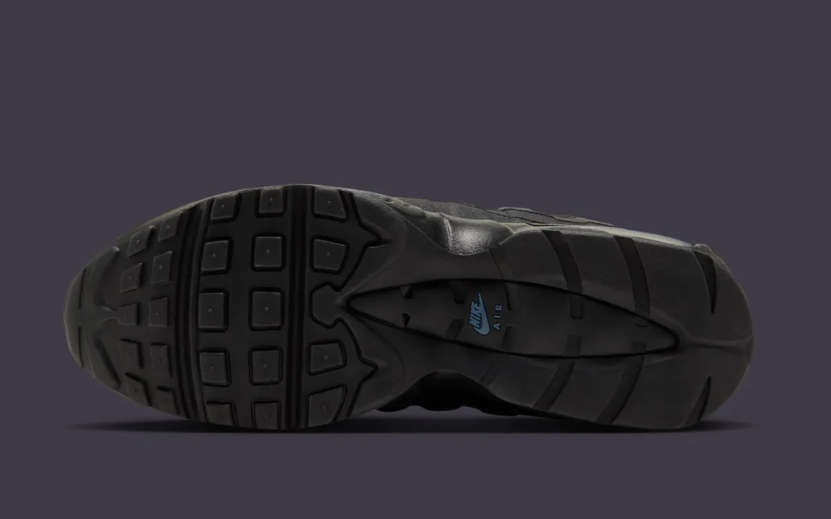 nike-air-max-95-gore-tex-ra-mat-voi-ba-phoi-mau-moi-12 nike-air-max-95-gore-tex-ra-mat-voi-ba-phoi-mau-moi-12
