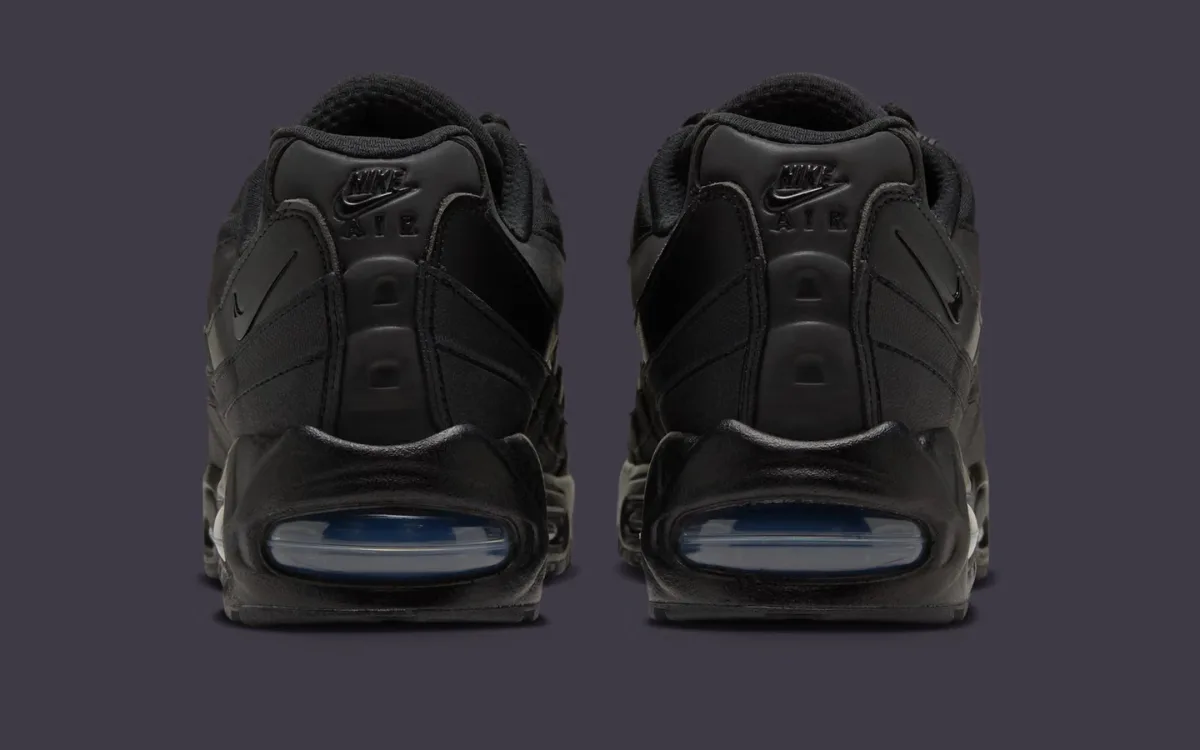 nike-air-max-95-gore-tex-ra-mat-voi-ba-phoi-mau-moi-11 nike-air-max-95-gore-tex-ra-mat-voi-ba-phoi-mau-moi-11